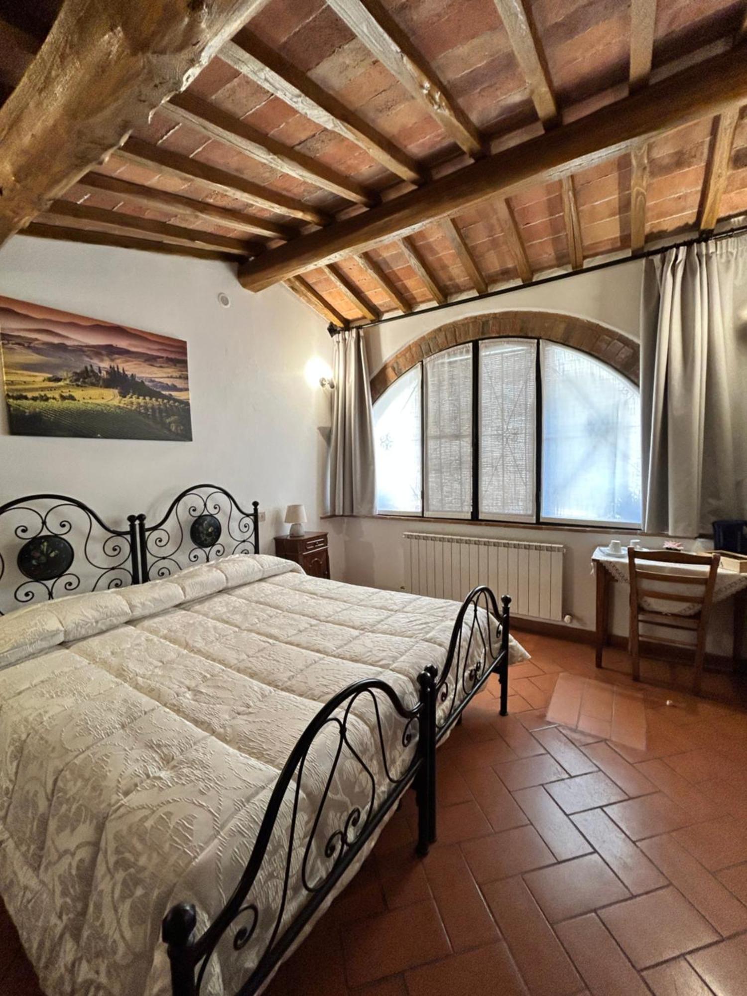 Agriturismo Casalpiano Пиенца Экстерьер фото